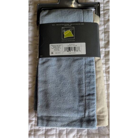 Threshold Toss, Throw Pillow Cover Blue 18" Square Velvet Texture/Linen Back - Picture 2 of 3